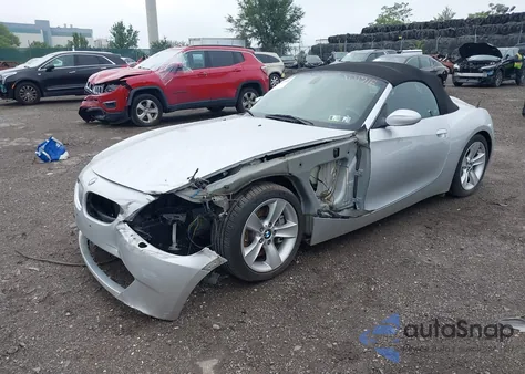2006 BMW Z4 3.0Si z USA, uszkodzony, nr VIN 4USBU53576LX01718